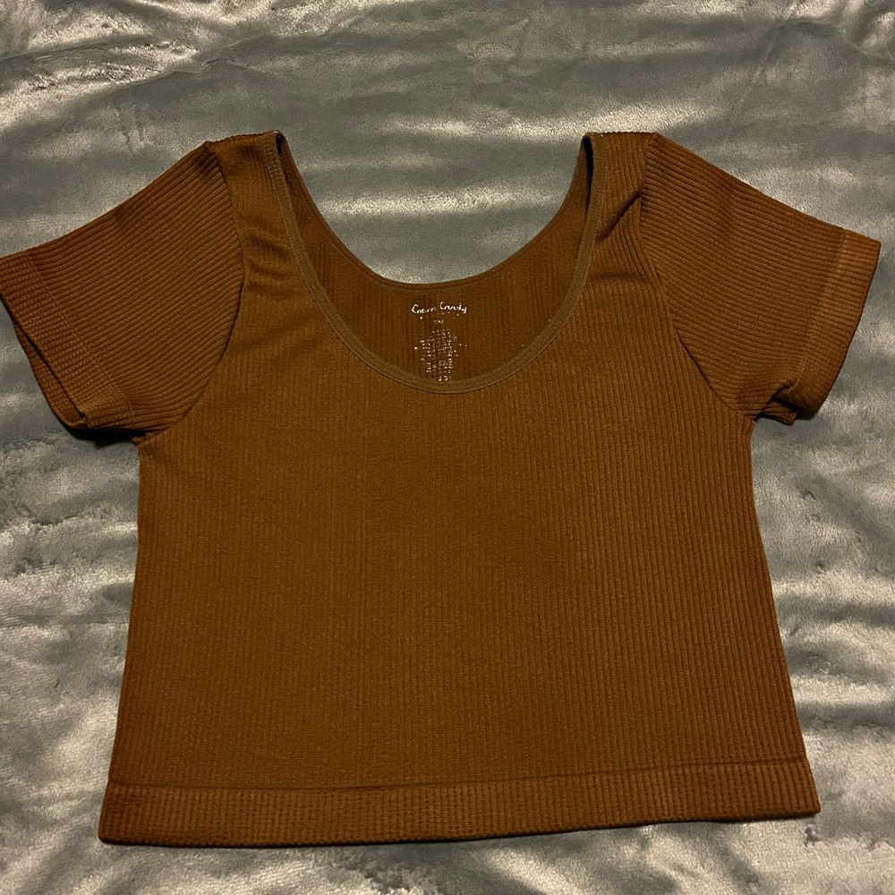 Women’s crop top